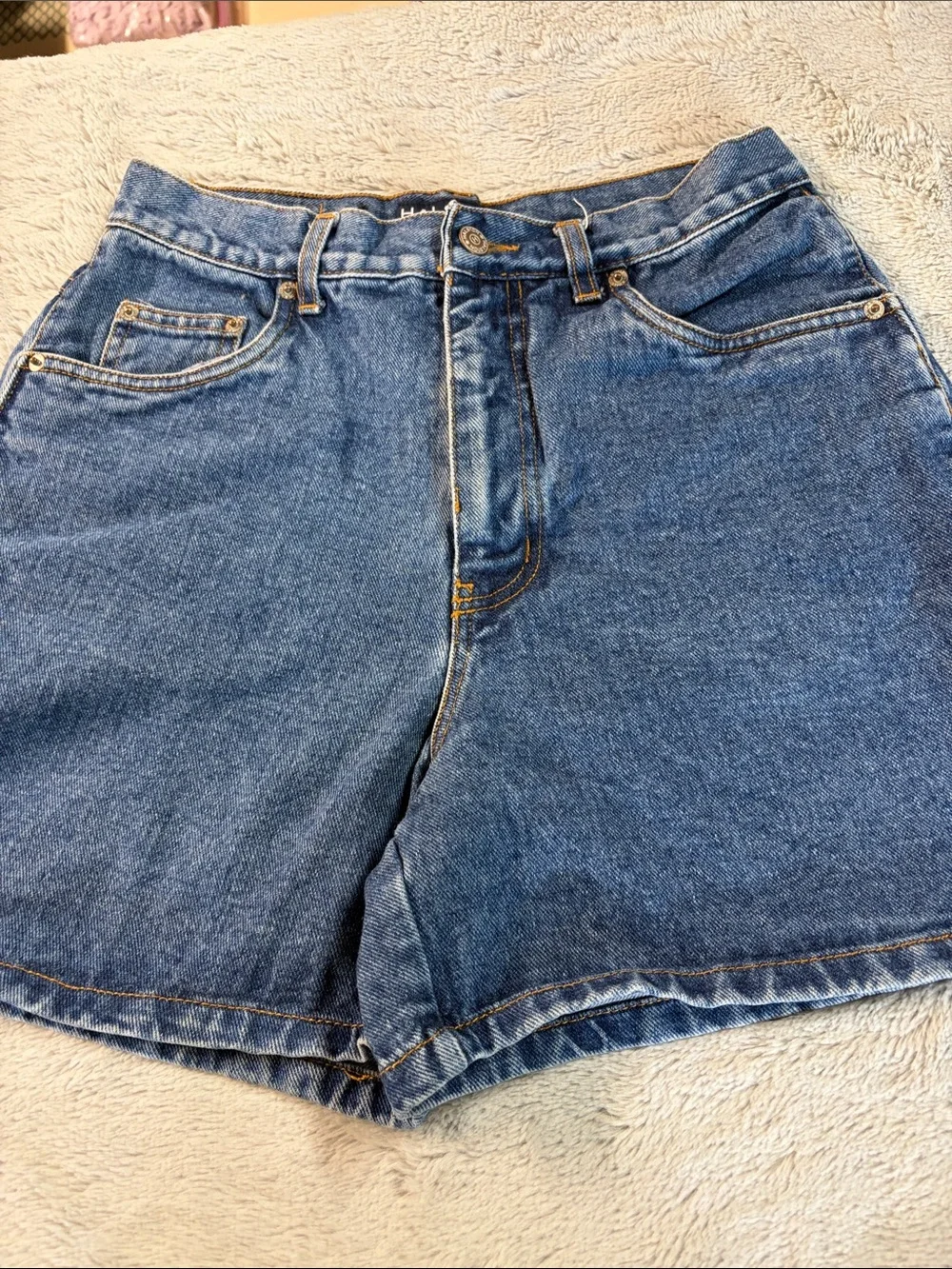 Y2k Halston high waisted jean shorts